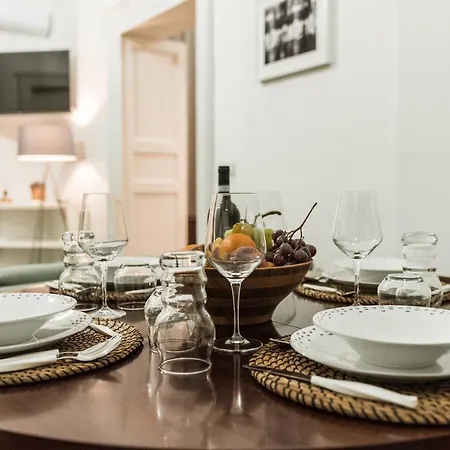 Διαμέρισμα Ciuriddia By Homes4holidays *